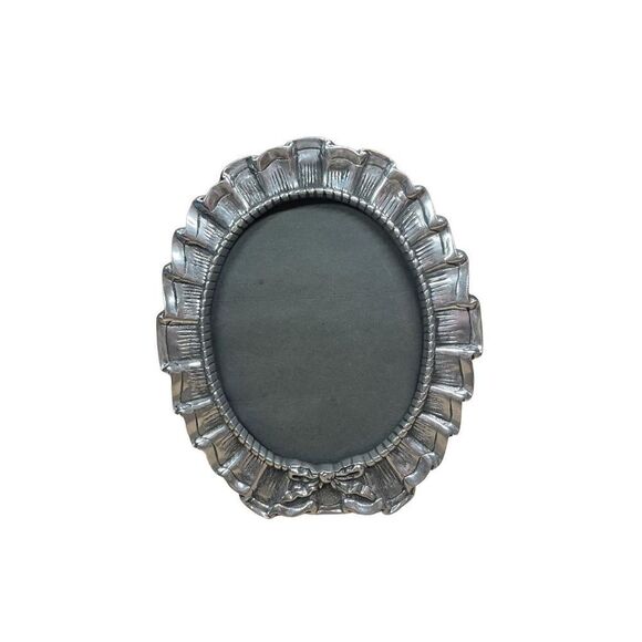 Vintage Ornate Pewter Silver Tone Ruffle Rope & Bow Oval Picture Photo Frame - Picture 1 of 3